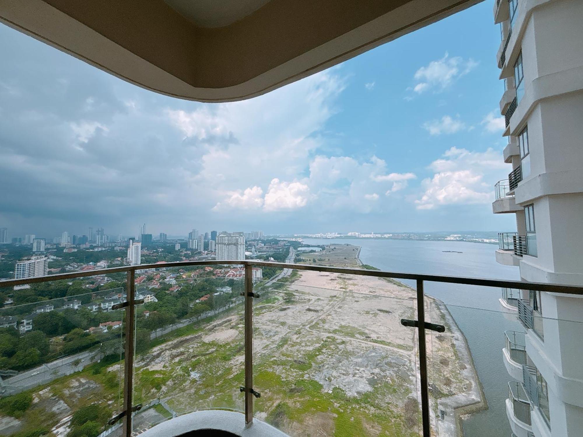 Seafront Country Garden Danga Bay By Lions Bay Leilighet Johor Bahru Rom bilde